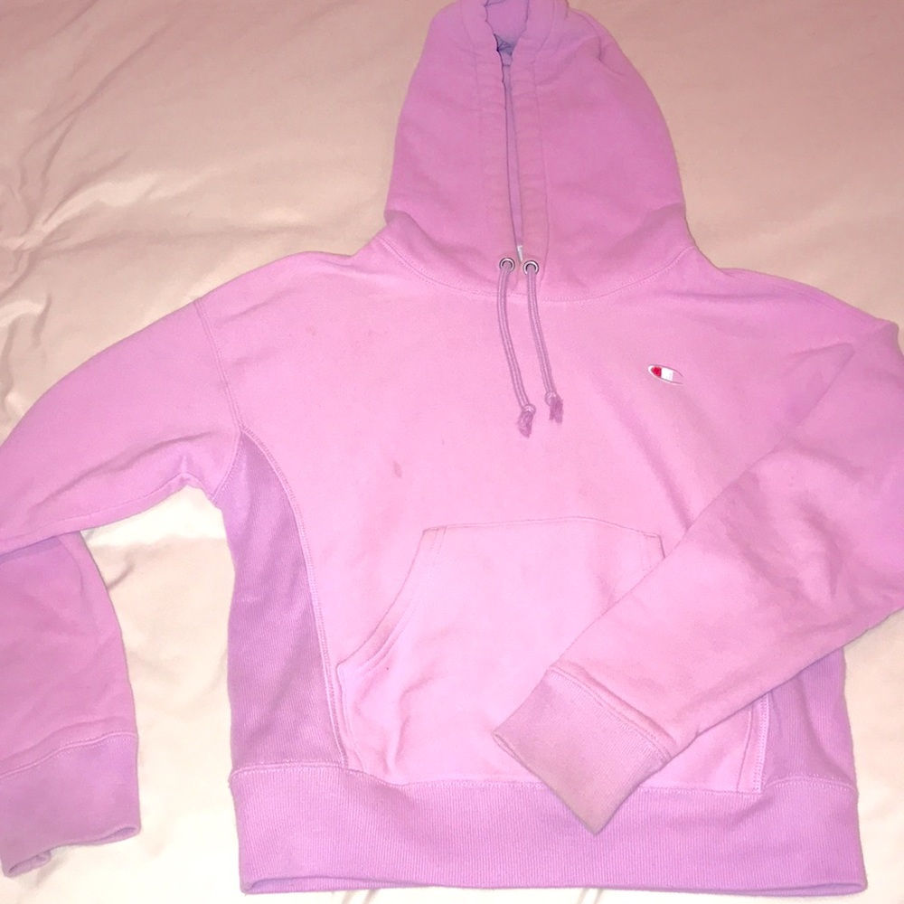 Champion Hoodie in Lilac!